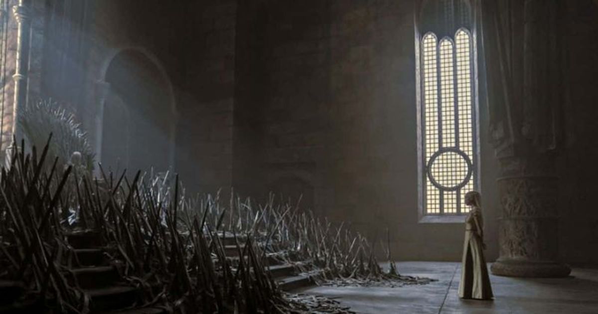 Prince Daemon (Matt Smith) and Princess Rhaenyra (Milly Alcock) in a production still of 'House of the Dragon' (IMDb)