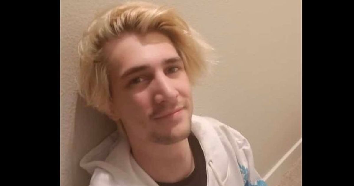 Twitch streamer xQc took to Twitter to brag to his devoted followers about a recent purchase (@xqcow1/Instagram)