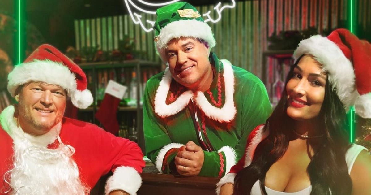 In a surprise appearance on 'The Voice', Nikki Bella announced that she, alongside Blake Shelton and Carson Daly will be hosting 'Barmageddon'  (Instagram/@blakeshelton)