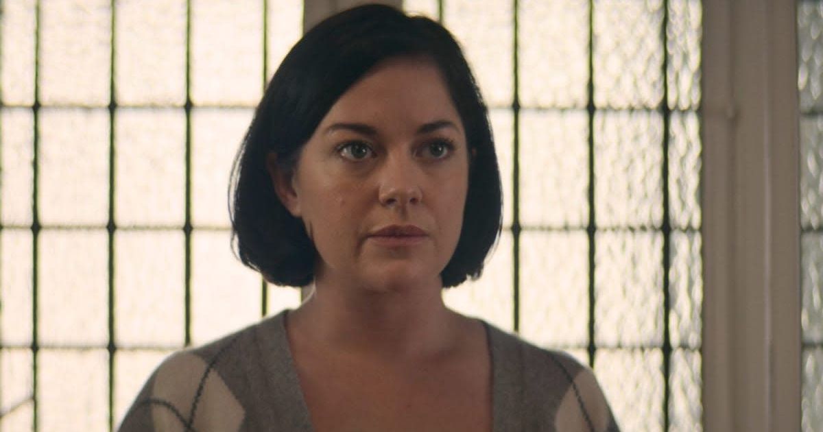 Sarah Greene as Deedee Harrison in a still from 'Sexy Beast' (@Paramount+)