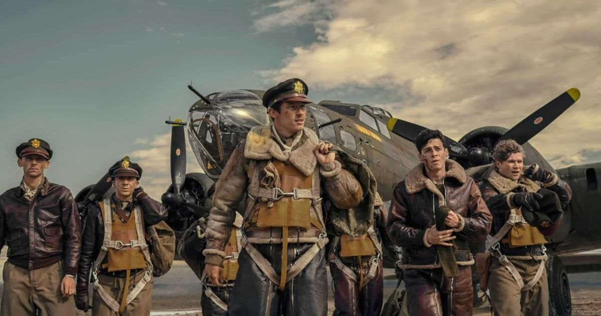 Darragh Cowley, Callum Turner, Anthony Boyle, Edward Ashley, and Matt Gavan in a still from 'Masters of the Air' (@Apple TV+)