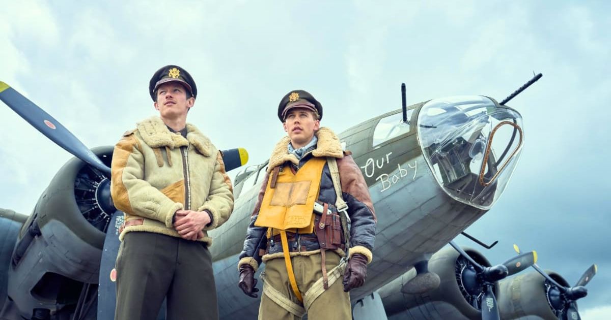 Austin Butler and Callum Turner in a still from 'Masters of the Air' (@Apple TV+)