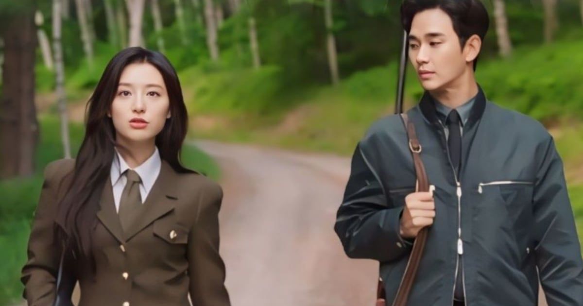 Kim Ji-won as Hong Hae-in and Kim Soo-hyun as Baek Hyun-woo in 'Queen of Tears' (@tvN)