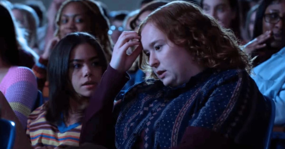 Adding to the excitement, Hulu treated fans to an exclusive sneak peek with a first-look clip of ‘Prom Dates’ (YouTube/@hulu)