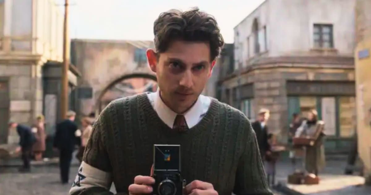 Based on Georgia Hunter's novel of the same name, 'We Were the Lucky Ones' intricately intertwines the lives of three generations of the Kurc family (@hulu)