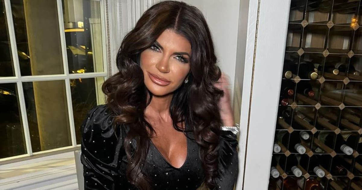 'RHONJ' star Teresa Giudice channels all-pink outfit (Instagram/@teresagiudice)