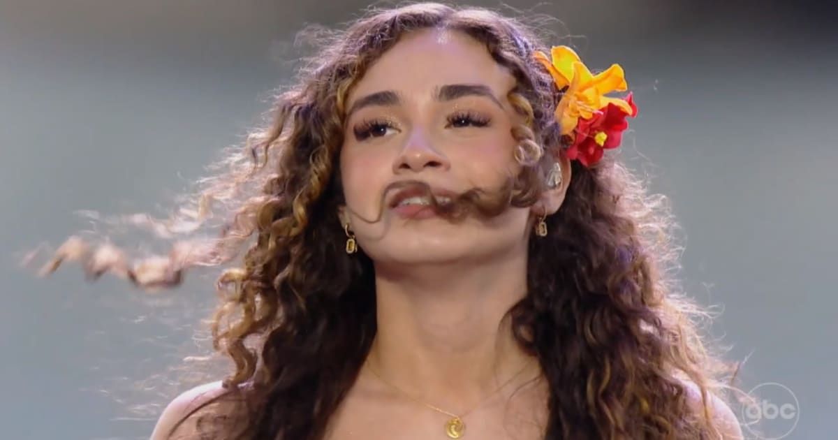'American Idol' fans slam Hailey Mia's 'weird song' choice for Hawaii Round (ABC)