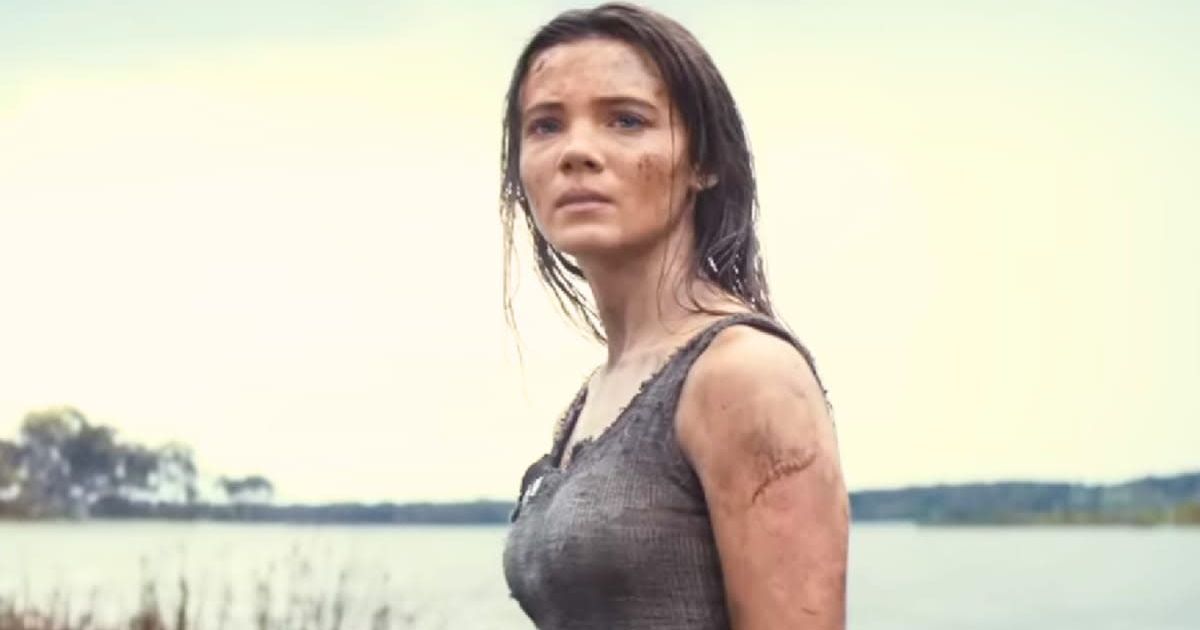 The new video has sparked viewers' interests even more with a shocking revelation about Freya Allan's character, Mae (YouTube/@20thcenturystudios)