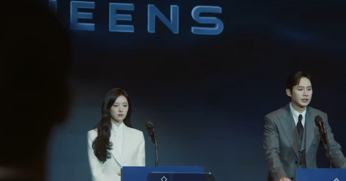 In 'Queen of Tears', Yoon Eun-seong makes new plans after learning of Hong Hae-in's illness (@Netflix)