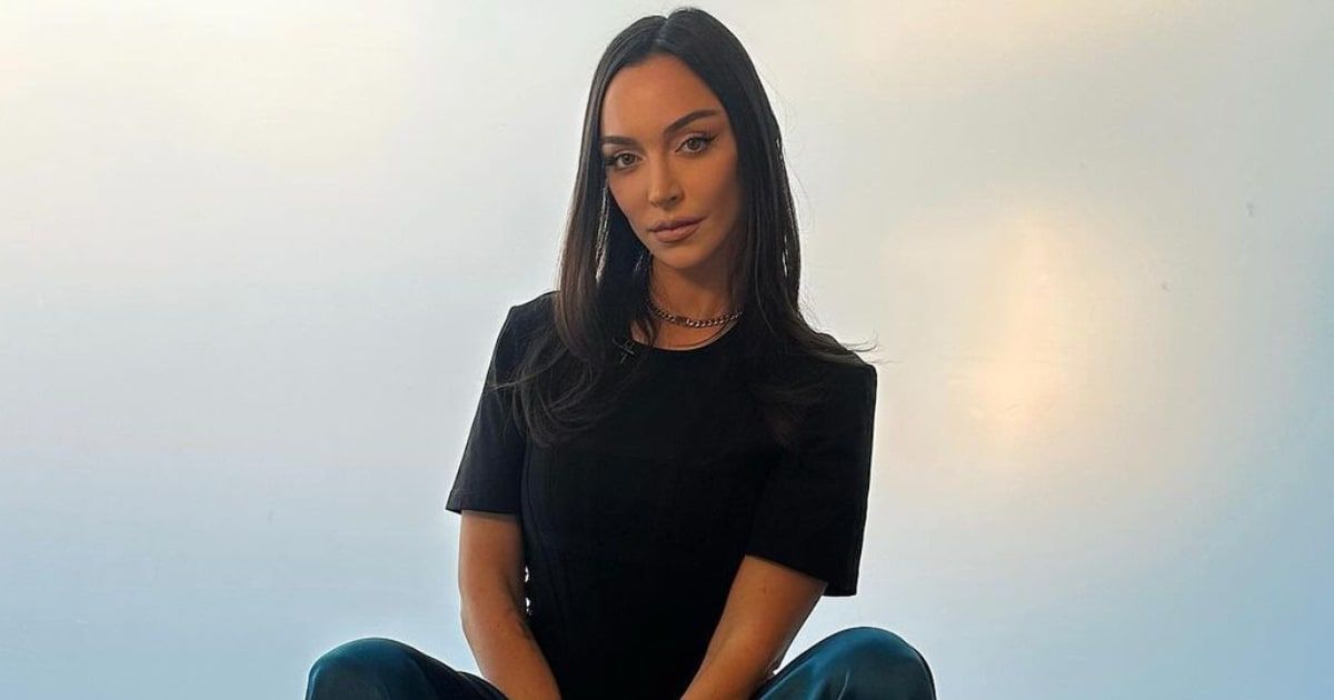 Burglary at 'Buying Beverly Hills' star Farrah Aldjufrie's LA home stirs outrage among people online (Instagram/@farrahbritt)