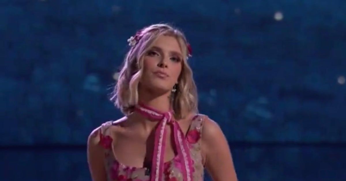 'The Voice' contestant Zoe Levert performs 'Slow Burn' by Kacey Musgraves for her Instant Save performance (X/@NBCTheVoice)