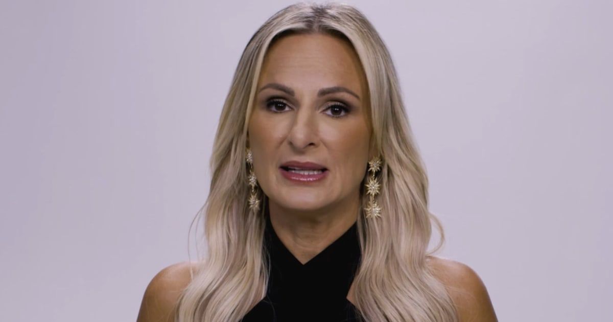 Christi Lukasiak is the host of 'Dance Moms: Epic Showdowns' (@lifetime)