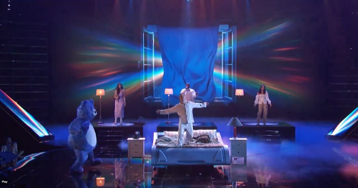 'The Voice' fans left 'disturbed' as a giant teddy bear ruins Asher HaVon, Madison Curbelo and Serenity Arce's group act (@NBC)