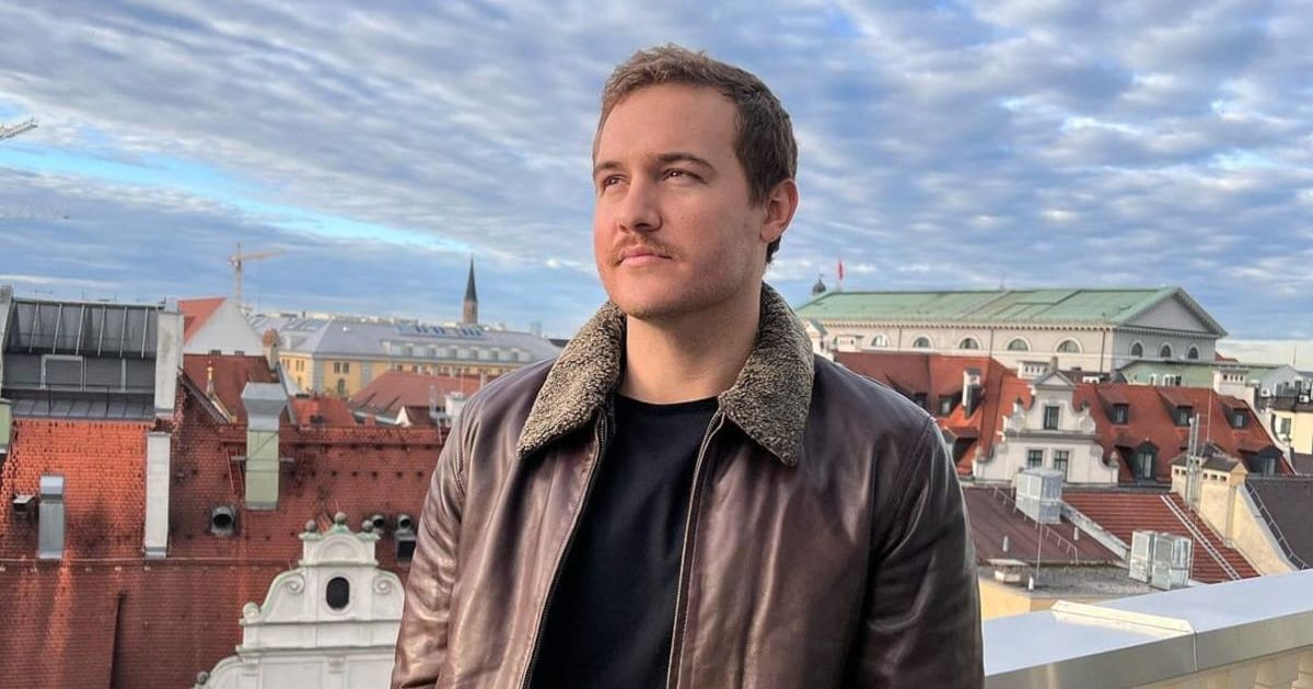 'The Bachelor' star Peter Weber is off the dating market now (Instagram/@pilot_pete)