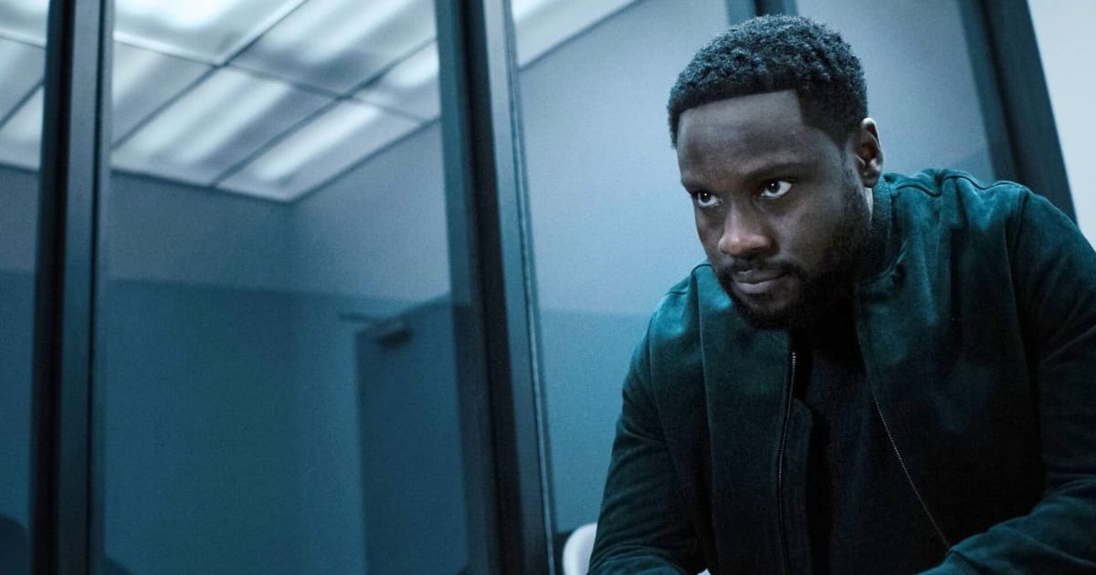 Leighton Vance's secret operations at brink of exposure in 'Dark Matter' (@appletv+)