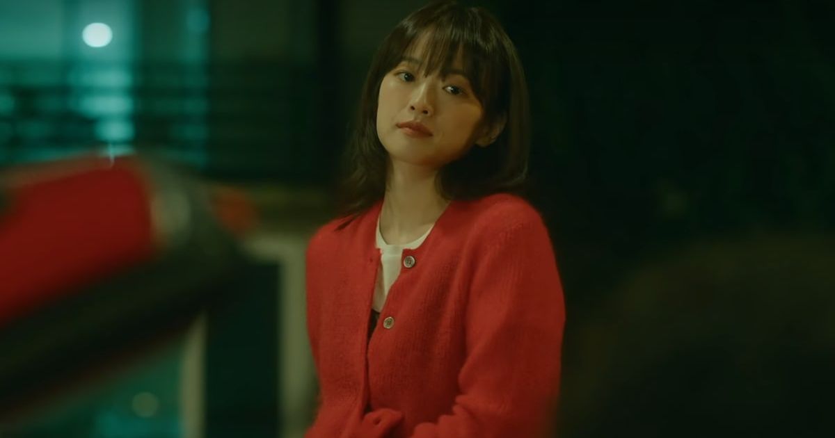 The Boks face financial ruin and surprising revelations about Do Da-Hae's past in 'The Atypical Family' (@netflix)