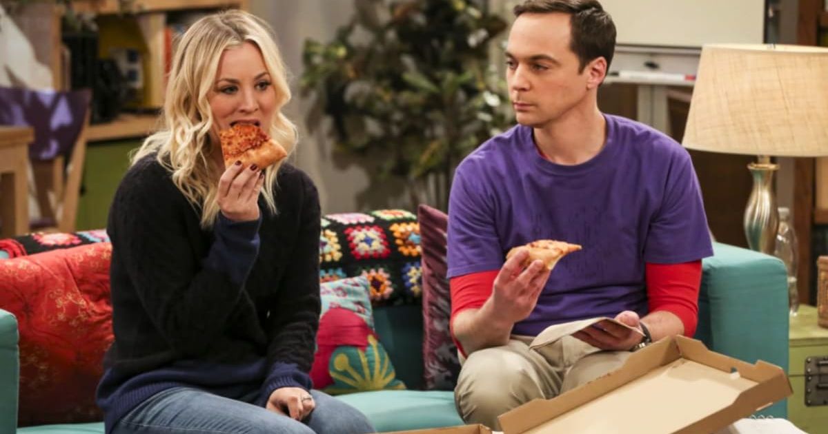 Sheldon (Jim Parsons) and Penny (Kaley Cuoco) share some of the funniest sarcastic moments on-screen in 'The Big Bang Theory' (@primevideo)