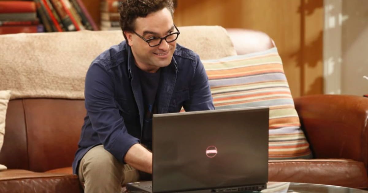 Leonard Hofstadter's (Johnny Galecki) character in 'The Big Bang Theory' was the most annoying and has certainely not aged-well (@cbs)