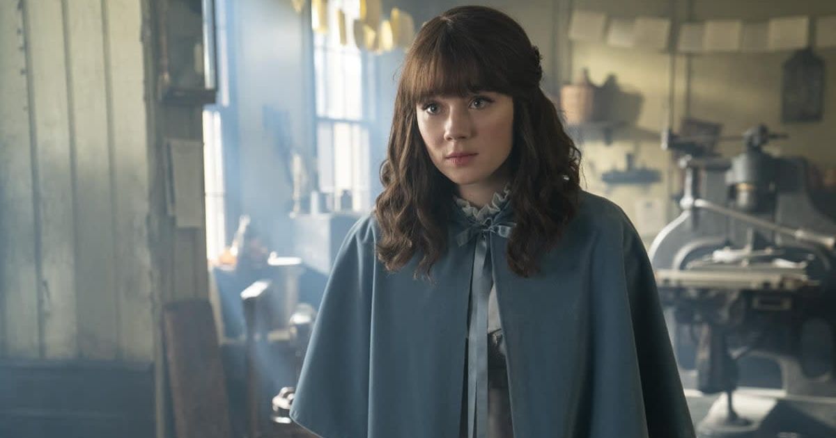 'Bridgerton' fans demand a queer love story for Eloise Bridgerton in upcoming season (@netflix)