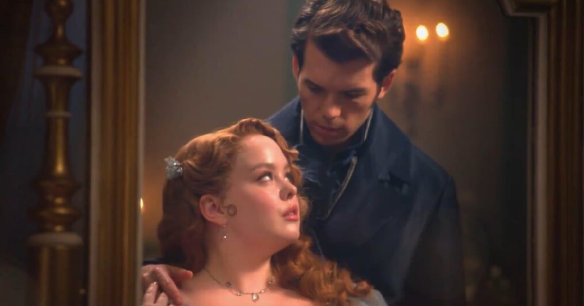 Speculations peak as fans anticipate a significant mirror scene between Colin and Penelope in 'Bridgerton' (@netflix)