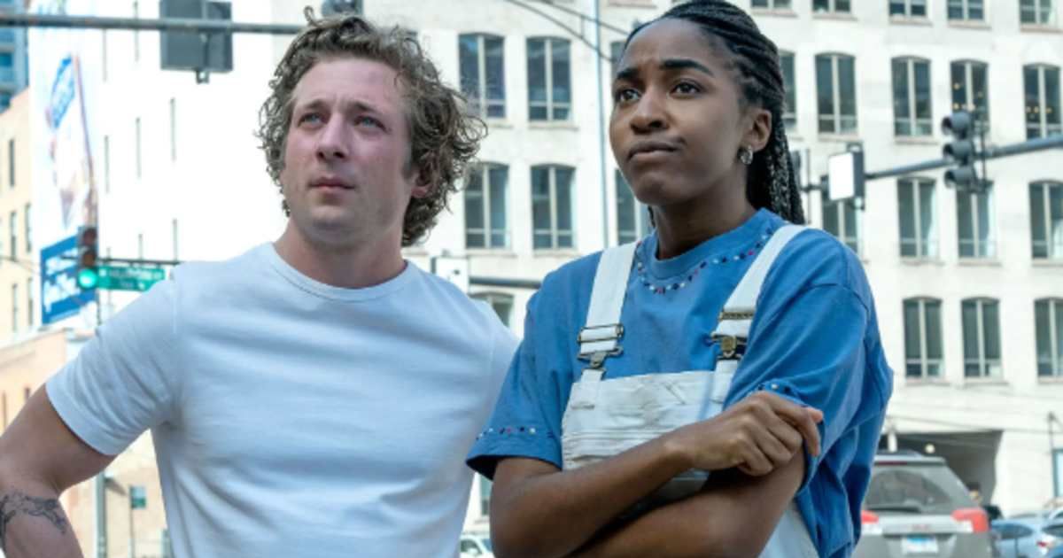 Carmen 'Carmy' Berzatto and Sydney Adamu in a still from 'The Bear' Season 3 (@fxnetwork)