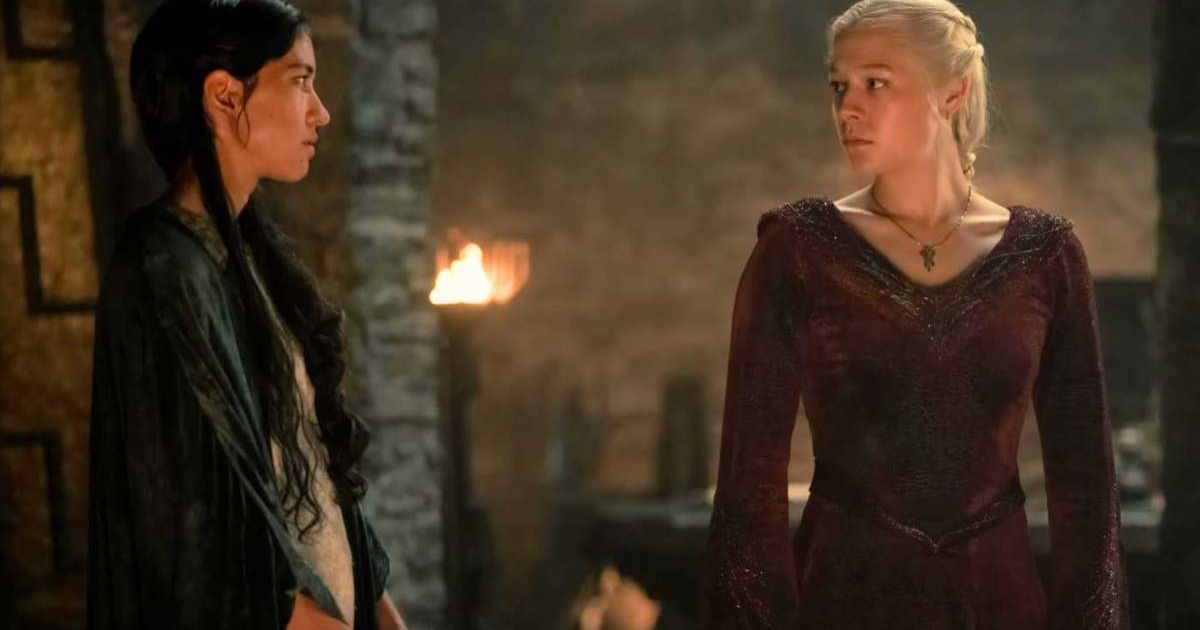 Rhaenyra Targaryen finds an unlikely ally in Mysaria who saves her life (@hbo)