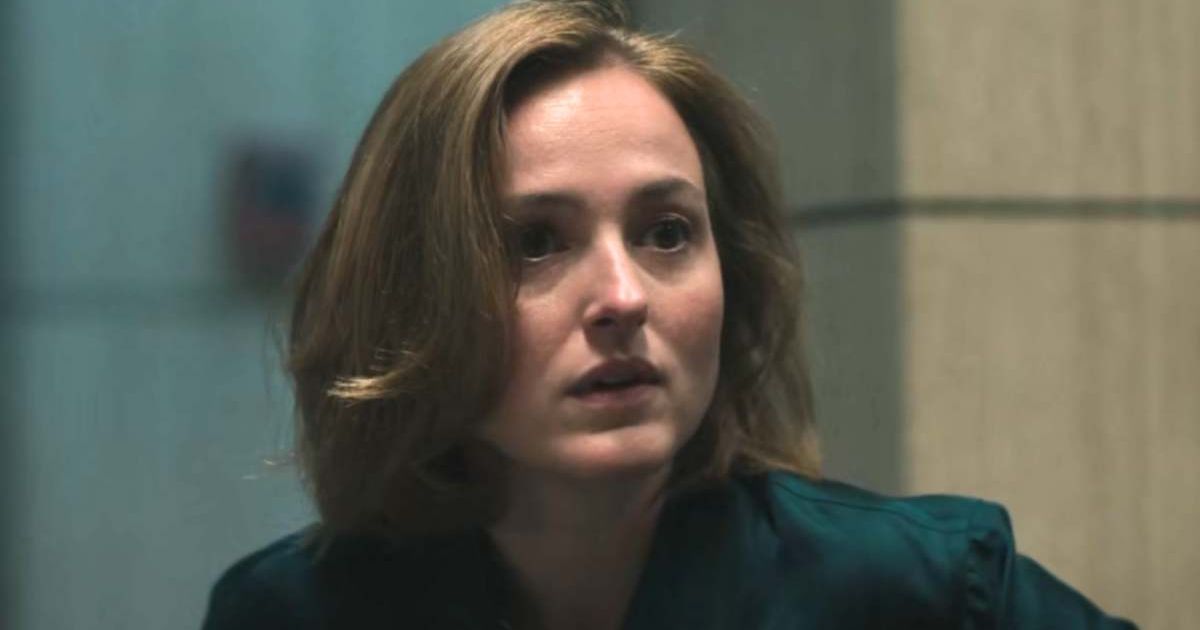 With only three episodes left, the mystery surrounding Carolyn Polhemus's killer deepens the plotline of 'Presumed Innocent' (@appletv+)