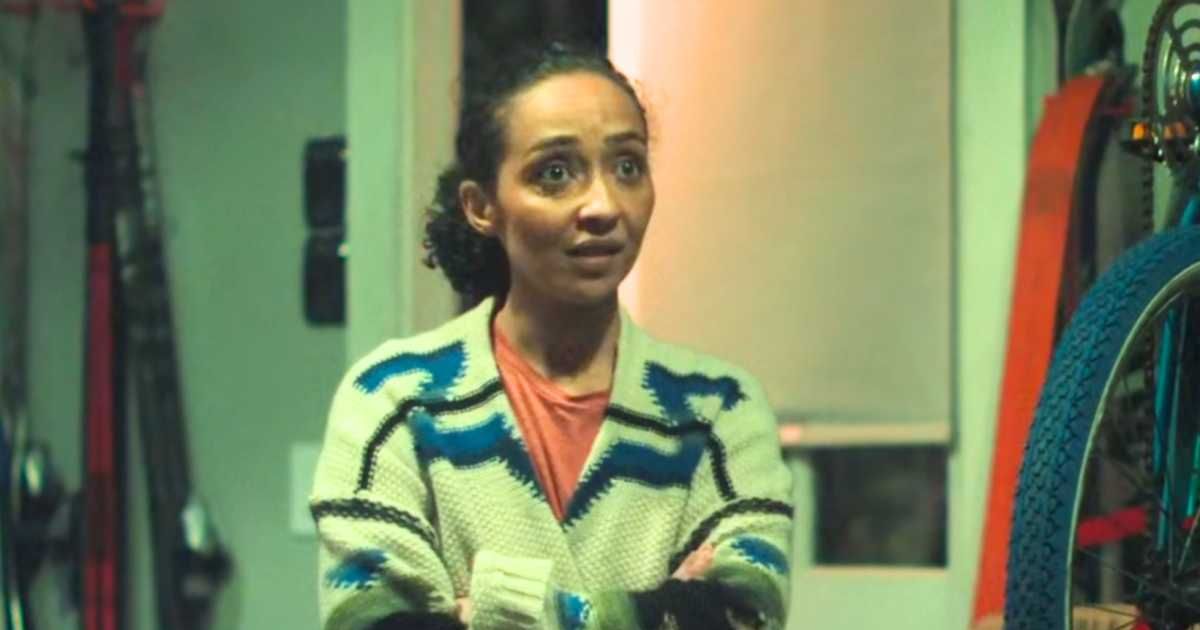 Barbara Sabich faces moral dilemma after a kiss in 'Presumed Innocent' (@appletv+)