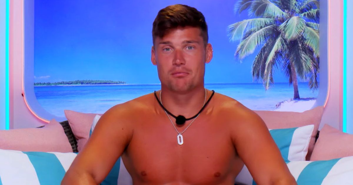 'Love Island USA' Season 6 islander Aaron Evans stirs drama in Casa Amor (@peacock)