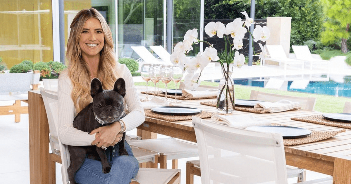 HGTV's 'Christina on the Coast' star Christina Hall star seeks remodeling projects with a minimum budget of $100K (Instagram/@thechristinahall)