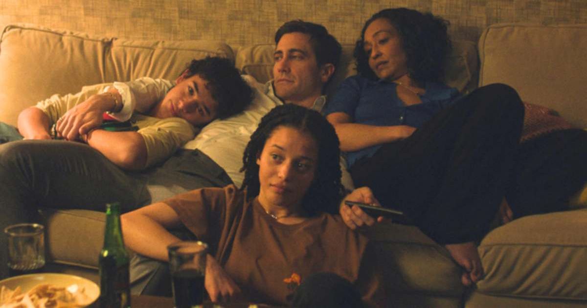 Let's take a look at the suspects behind Carolyn Polhemus' murder in ‘Presumed Innocent’ (@appletv+)