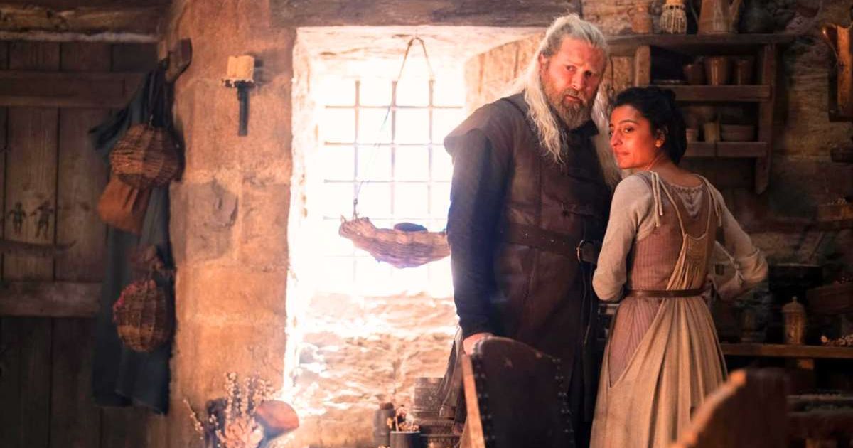 Hugh becomes a Dragon rider after his daughter dies (@hbo)