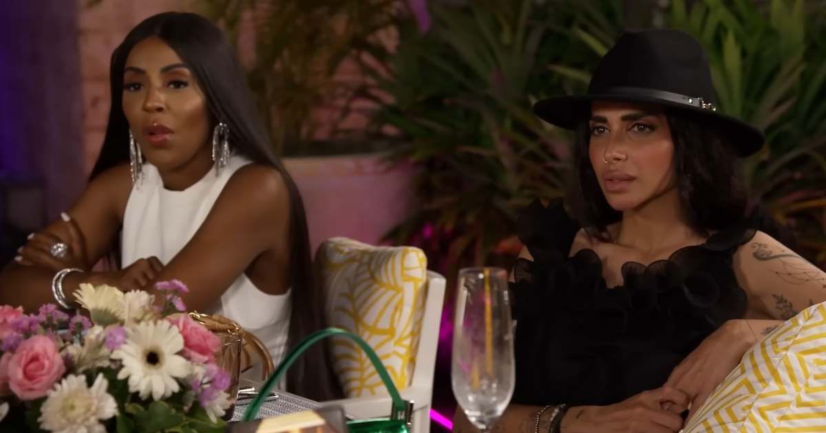 'RHODubai' Season 2 stars Caroline Brooks and Sara Al Madani to clarify misunderstanding (@bravo)