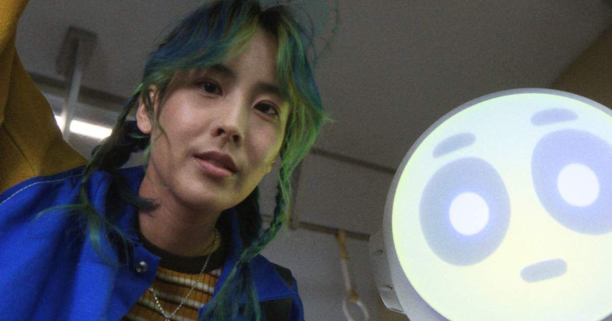 Sunny is unable to digest Mixxy's niceness in Episode 5 of 'Sunny' (@appletv+)