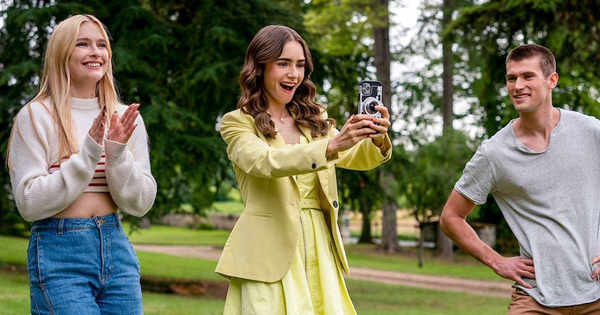 'Emily in Paris' Season 4, Part 1 ultimately explains why this one character is the biggest red flag from the beginning of the show (Netflix/@carolebethuel)