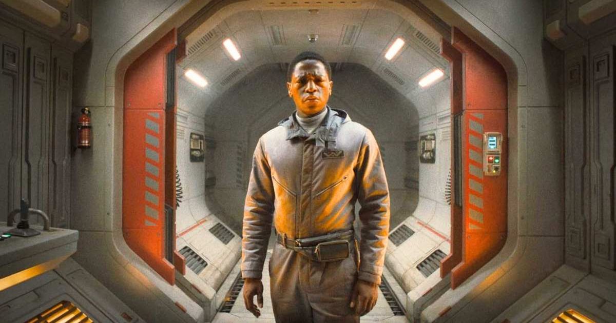 Andy's fate hangs in the air as things go haywire aboard the ship in 'Alien: Romulus' (@20thcenturystudios)