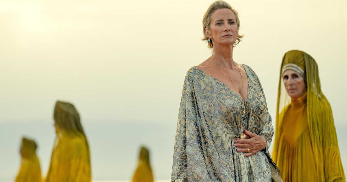 Ordinary lives collide with mythical power in a comedic clash of gods featuring a star-studded cast in 'Kaos' (@netflix)