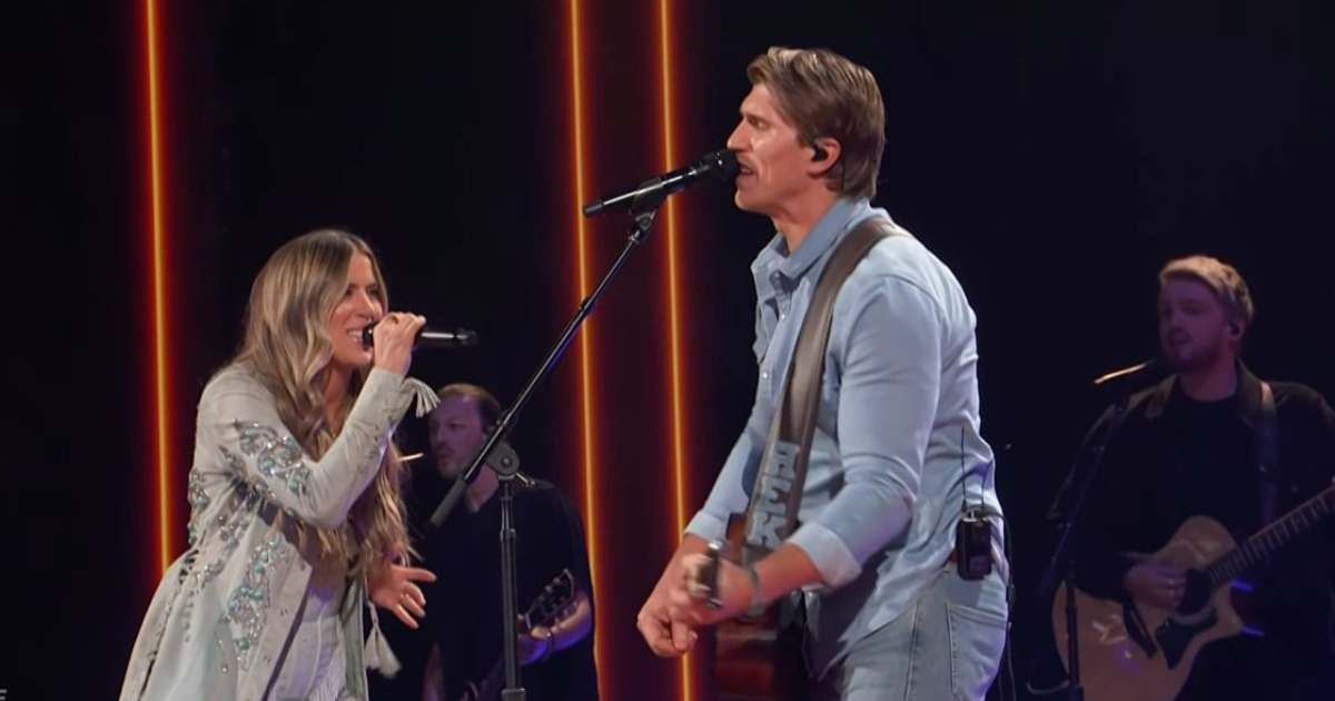 The Reklaws bomb with their second OG song during 'AGT' Season 19 Live Show (@nbc)