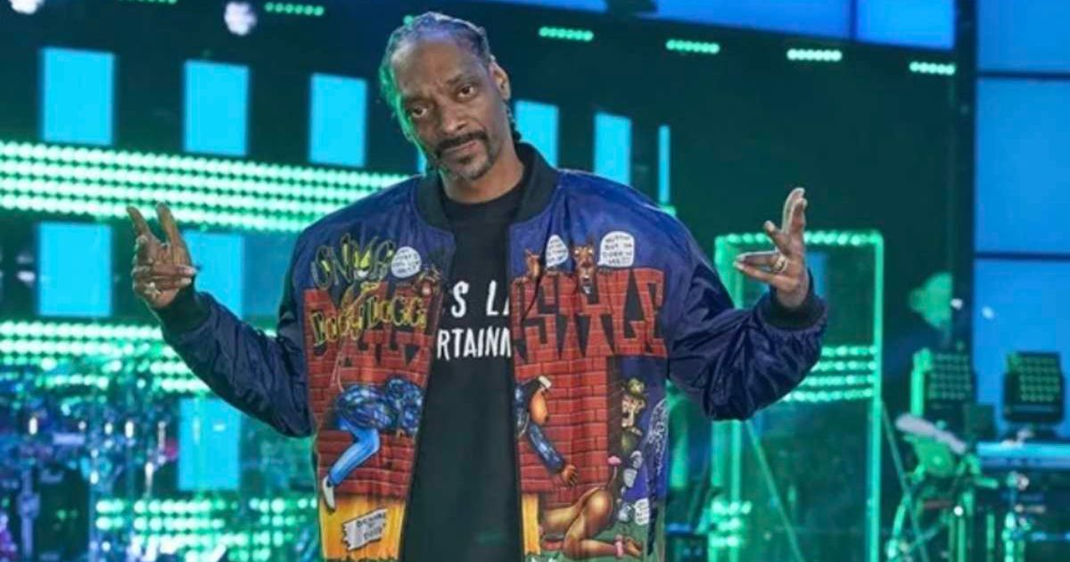 Snoop Dogg shocks fans with singing skills in 'The Voice' Season 26 (@nbc)