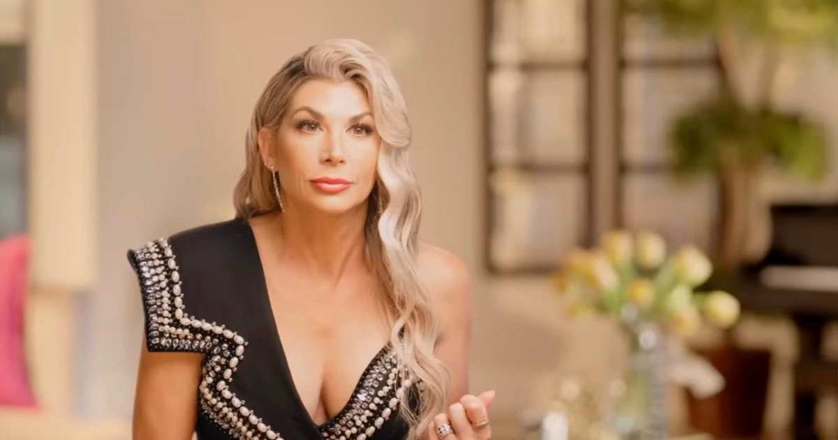 Alexis Bellino returned to 'RHOC' Season 18 after previously being a full-time cast member from Seasons 5 to 9 (@bravo)
