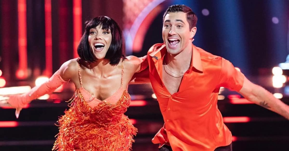 'Dancing With The Stars' duo Joey Graziadei and Jenna Johnson performed an Argentine Tango (Instagram/@dancingwiththestar)