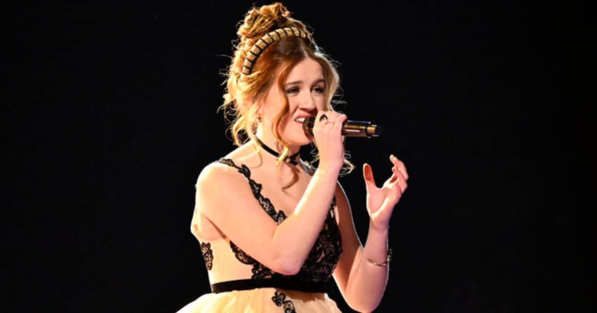 'The Voice' contestant Sydney Sterlace's semi-final performance was perfect (Trae Patton/NBC)
