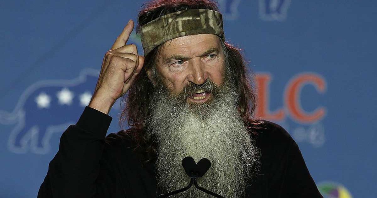 Reality TV personality Phil Robertson speaks during the 2014 Republican Leadership Conference (Cover Image Source: Getty Images | Photo by Justin Sullivan)