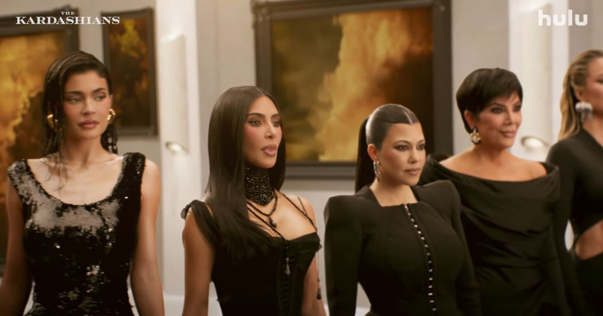 A screenshot of the Kardashian-Jenner family from the teaser of 'The Kardashian' Season 6. (Cover Image Source: YouTube | Hulu)
