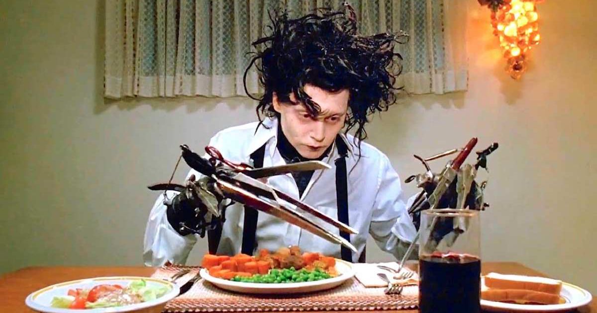A scene from Johnny Depp's Edward Scissorhands. (Cover image source: Hotstar | Edward Scissorhands)
