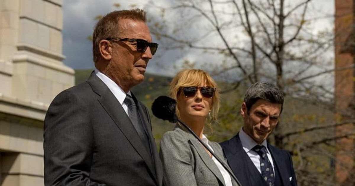 A photo of Kevin Costner, Wes Bentley, and Kelly Reilly in a still from 'Yellowstone' (Cover Image Source: Paramount Network)