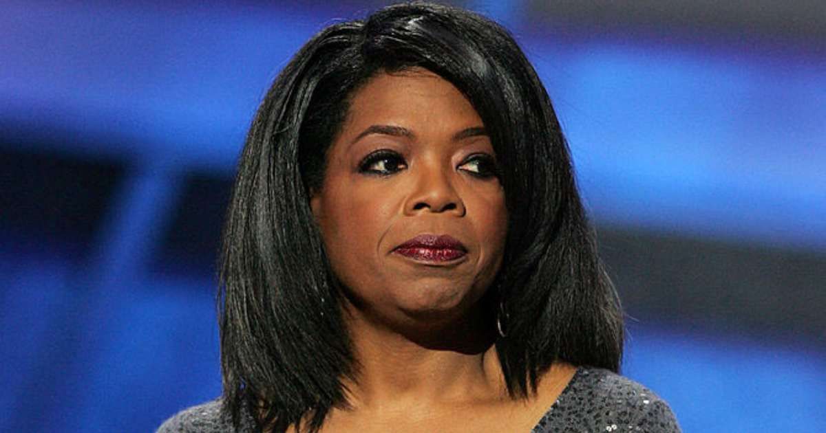 Oprah Winfrey presents the Arthur Ashe Courage Award onstage at the 13th Annual ESPY Awards at the Kodak Theatre on July 13, 2005 in Hollywood, California. (Cover Image Source: Getty Images | Photo By Kevin Winter)