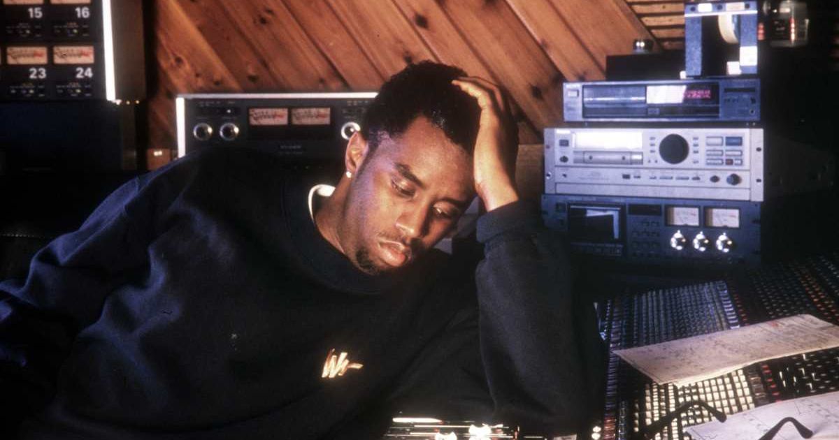 UNSPECIFIED - CIRCA 2000: Photo of Sean Puffy Combs (Cover image source:  Photo by Al Pereira/Michael Ochs Archives | Getty Images)