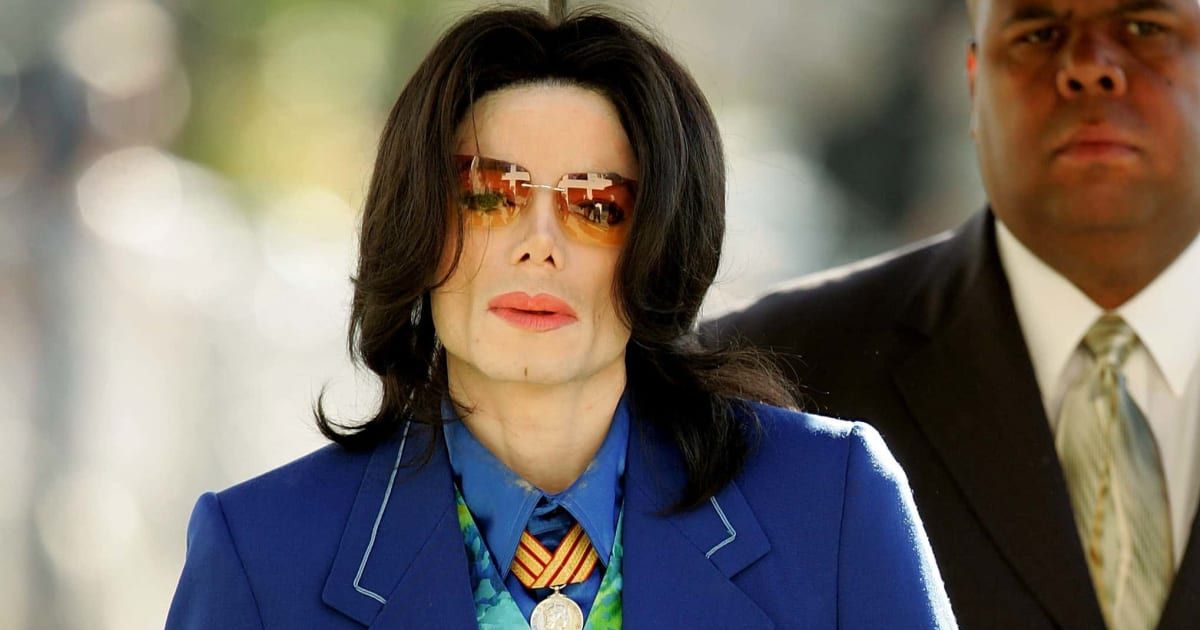 Michael Jackson at Santa Barbara County Superior Court on June 13, 2005, in Santa Maria, California (Cover Image Source: Getty Images| Photo by Kevork Djansezian)
