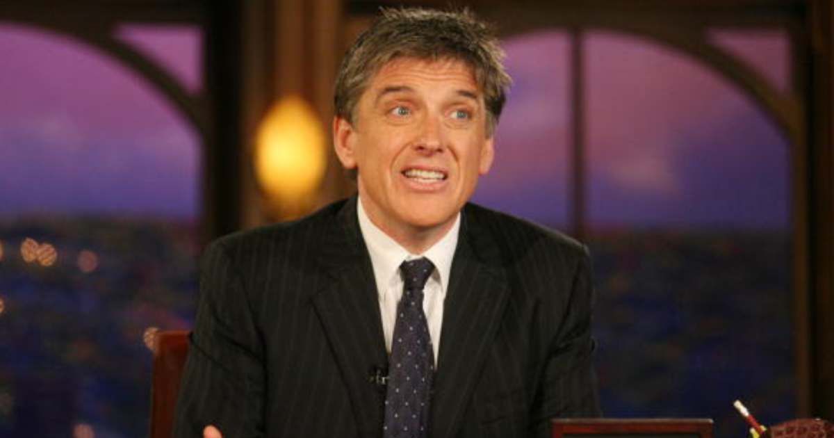 Craig Ferguson speaks during a segment of 'The Late Late Show with Craig Ferguson' at CBS Television City Los Angeles, California (Cover Image Source: Getty Images | Photo by Frederick M. Brown)